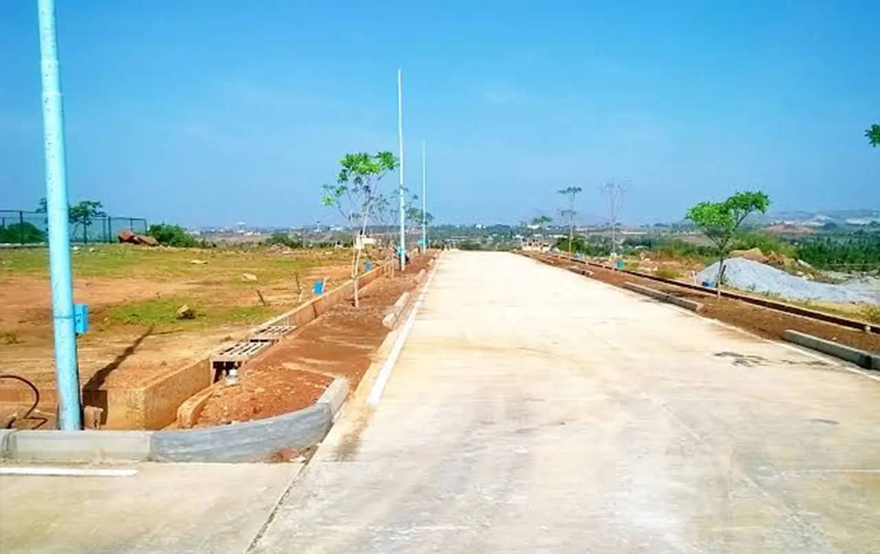 BMRDA Sites Near Big Banyan Tree 4]